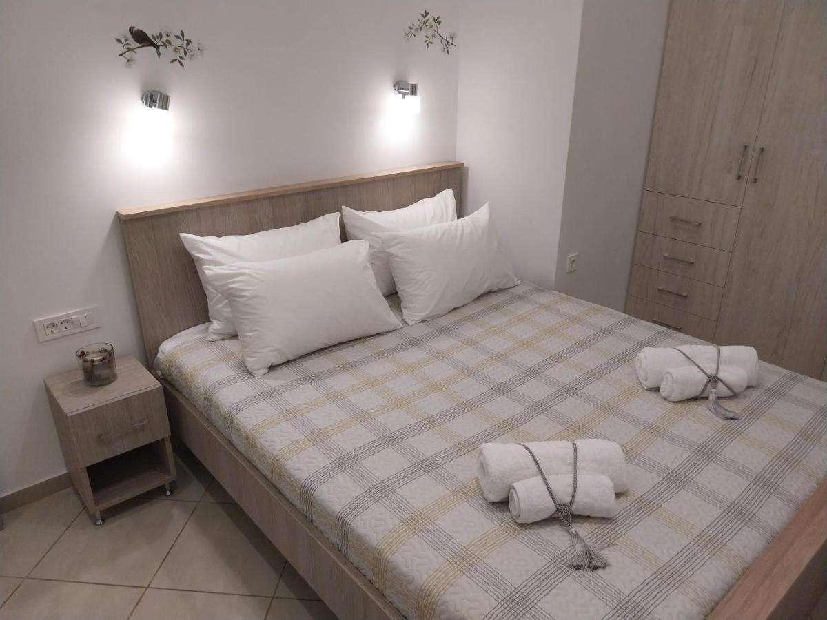 The Getaway Appartement Agia Marina Buitenkant foto